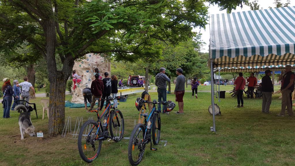 Camping New Rabioux Chateauroux-les-Alpes Buitenkant foto